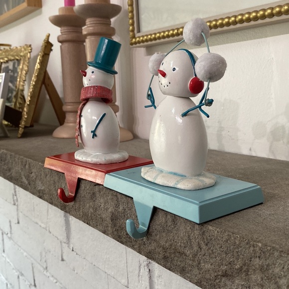 Holiday Snowman Stocking Holder 🎄✨⛄️💖🎄 - Picture 7 of 8